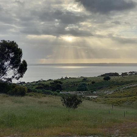 Kangaroo Island Ocean View Premium Couples Retreat "The Rusty Kangaroo" Villa Penneshaw ภายนอก รูปภาพ